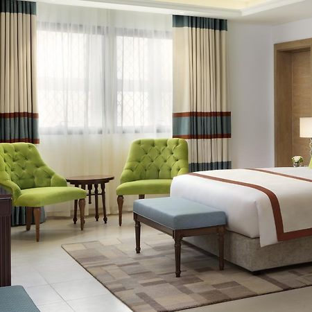 Al Najada Doha Hotel Apartments By Oaks Eksteriør billede