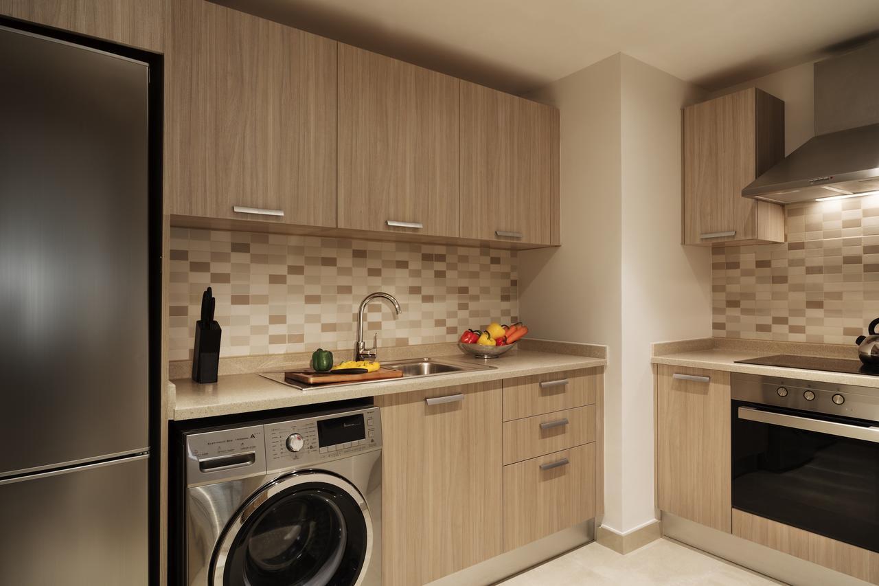 Al Najada Doha Hotel Apartments By Oaks Eksteriør billede